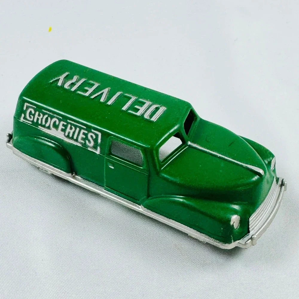 Vintage Renwal Green Plastic Groceries Delivery Van Toy Mid Century Modern 4